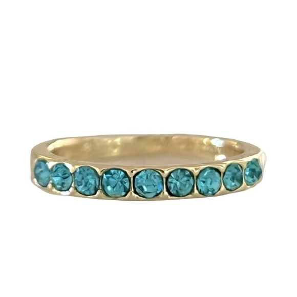 Aquamarine Blue Gemstones Gold March Birthstone Ring - Picture 5 of 8